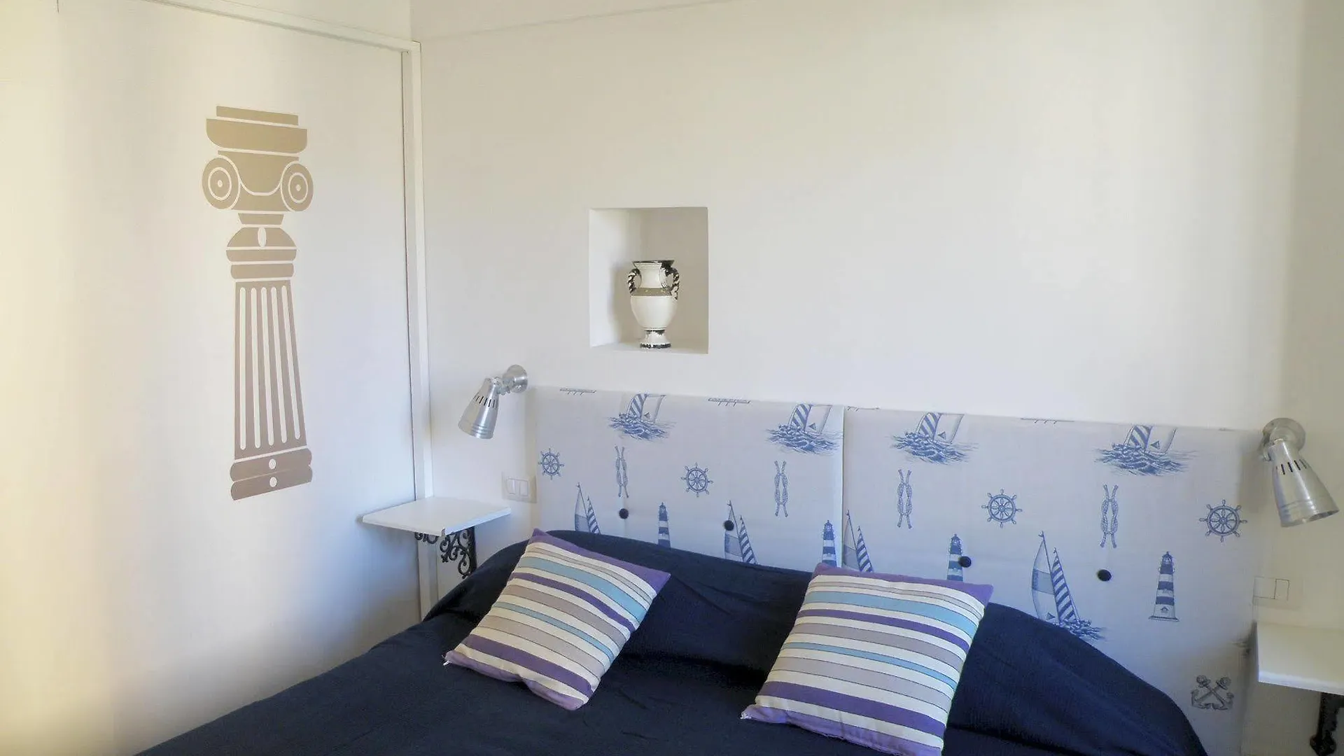 Dreaming Guest House Meta